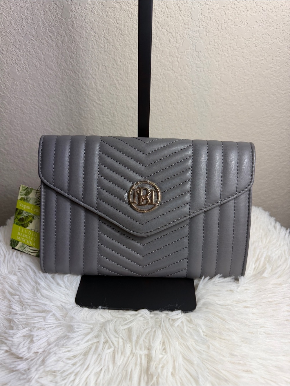 Badgley Mischka Grey Quilted Crossbody Bag with Gold Hardware and Chain NWT